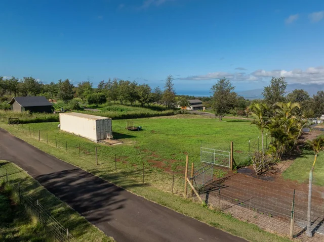 Listing Image for 11 Huliamahi Pl Unit B 12 of 20