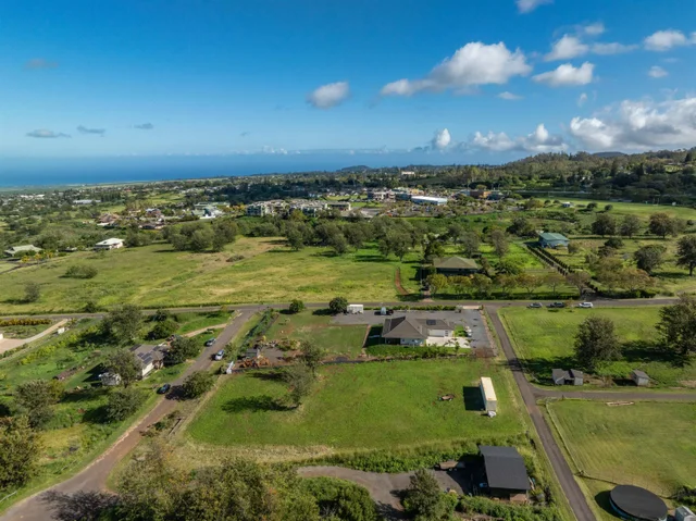 Listing Image for 11 Huliamahi Pl Unit B 13 of 20