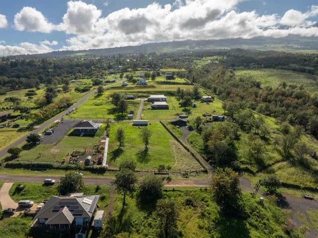 Listing Image for 11 Huliamahi Pl Unit B 15 of 20