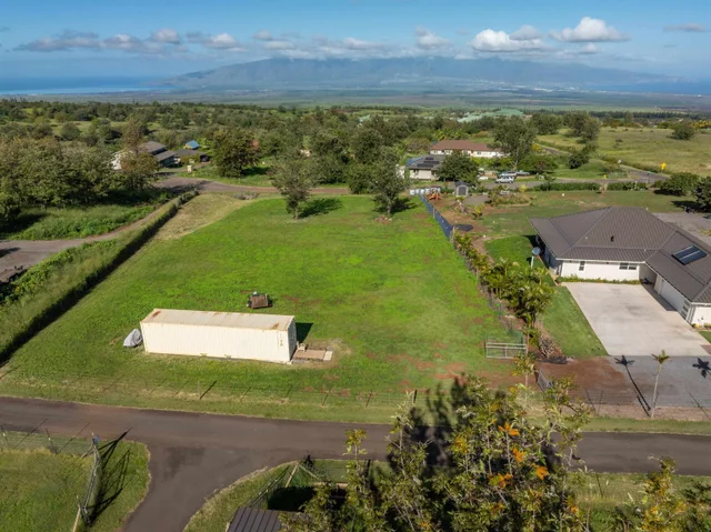 Listing Image for 11 Huliamahi Pl Unit B 17 of 20