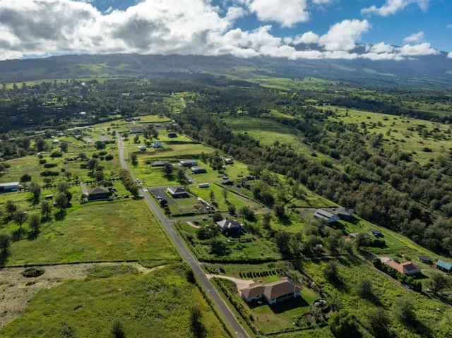 Listing Image for 11 Huliamahi Pl Unit B 19 of 20