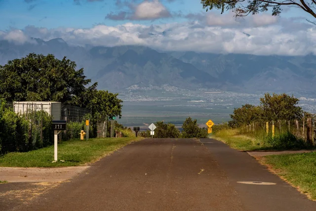 Listing Image for 11 Huliamahi Pl Unit B 20 of 20