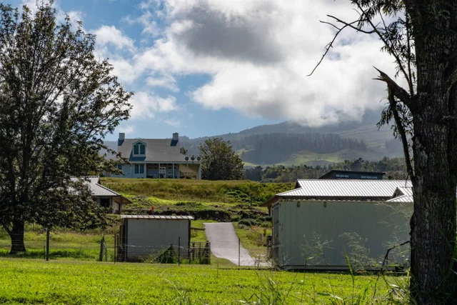 Listing Image for 11 Huliamahi Pl Unit B 9 of 20