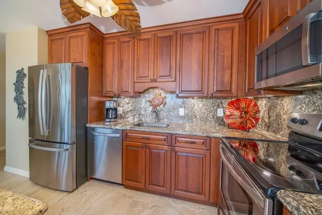 Listing Image for 2387 S Kihei Rd B303 10 of 48