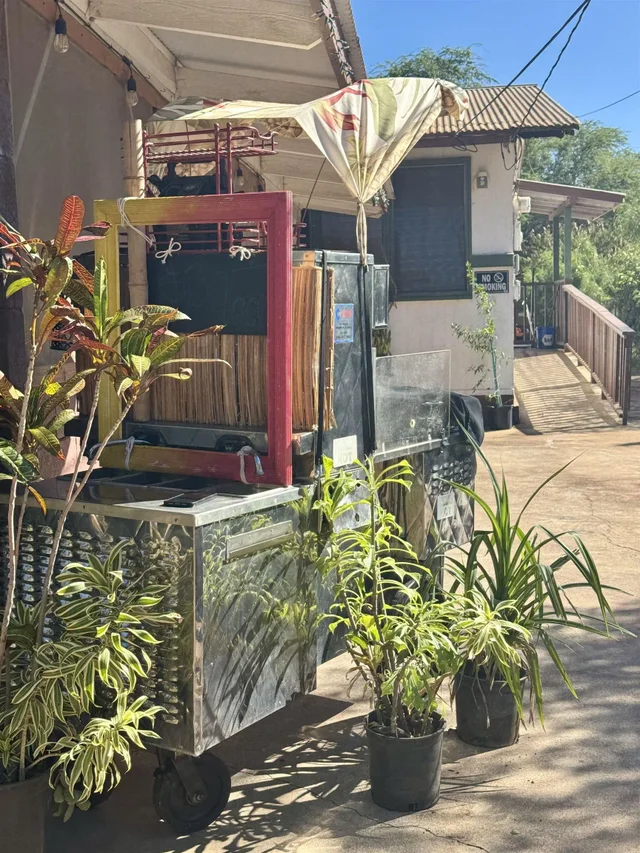 Listing Image for 100 Hotel Ln 10 of 39