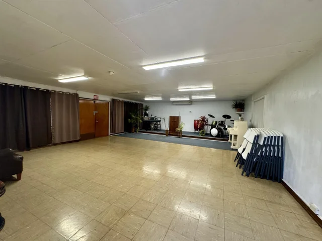 Listing Image for 100 Hotel Ln 31 of 39