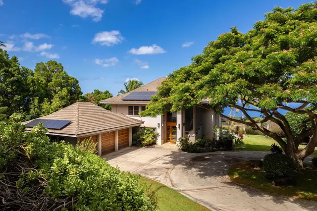 Listing Image for 220 Paia Pohaku Pl 2 of 43