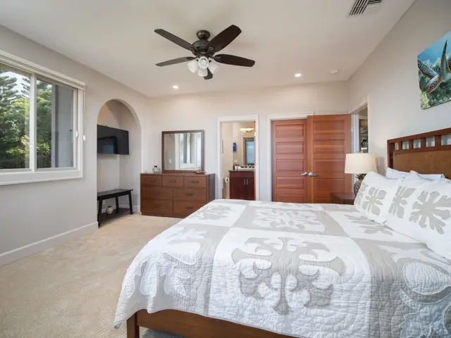 Listing Image for 220 Paia Pohaku Pl 37 of 43