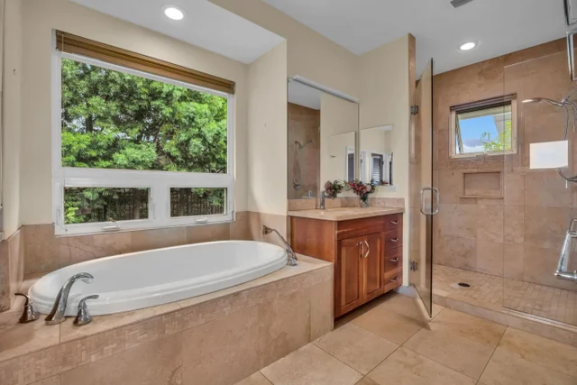 Listing Image for 28 Ohia Lehua Pl 20 of 34