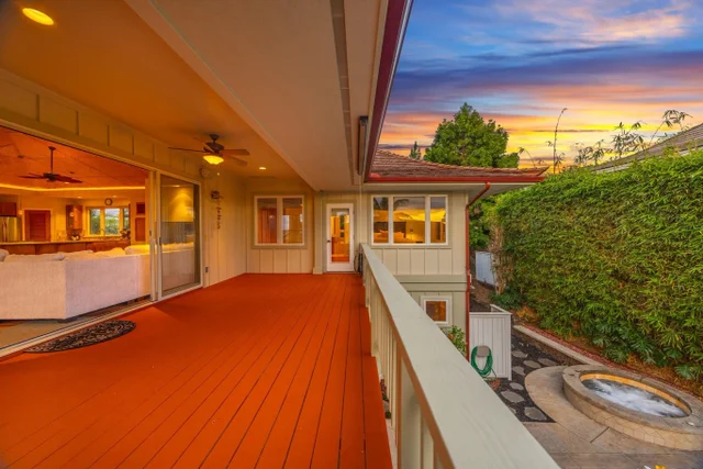 Listing Image for 28 Ohia Lehua Pl 4 of 34