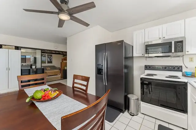 Listing Image for 923 N Niheu Pl 18 of 50