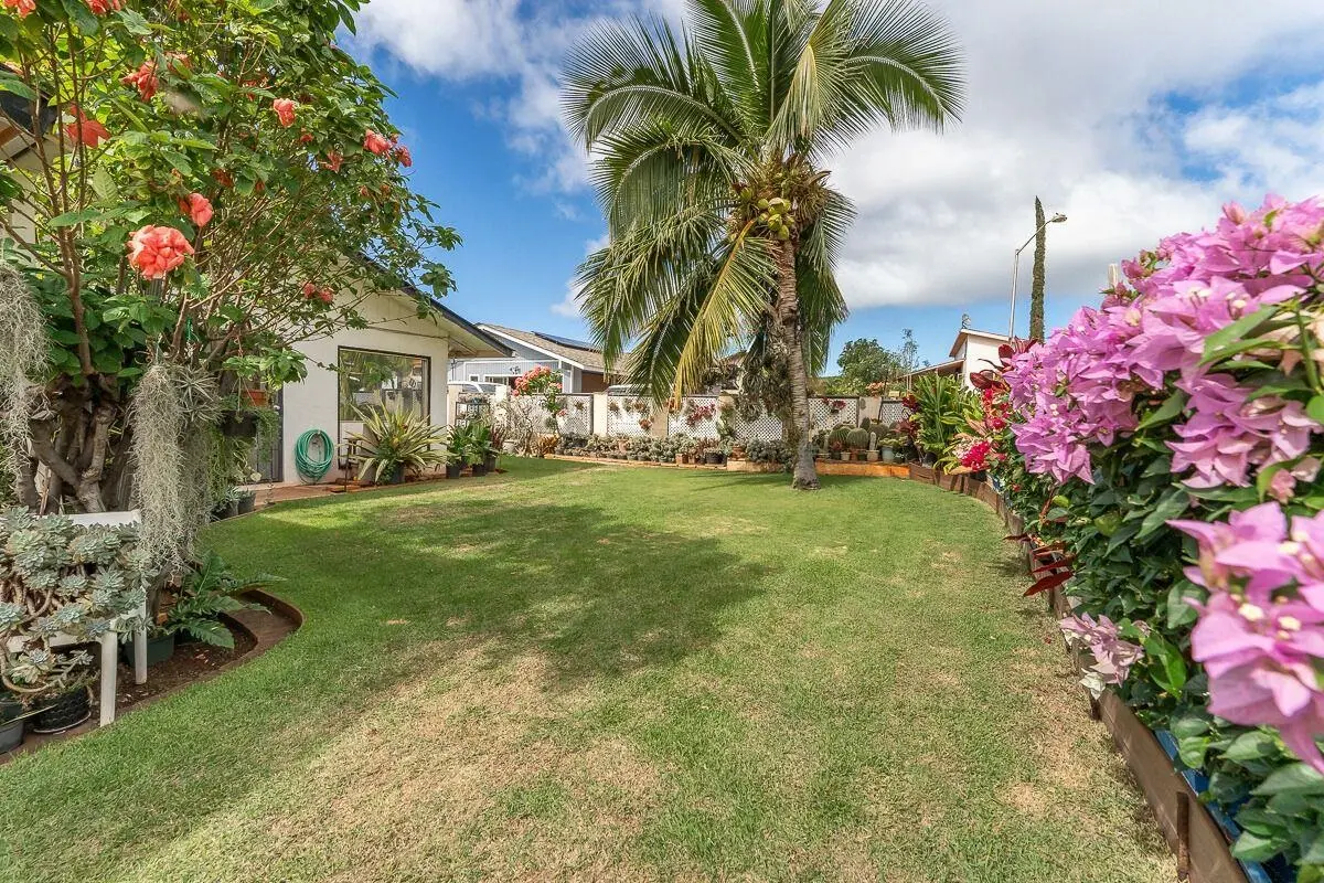 923 N Niheu Pl, Lahaina, 400587 - 2/50