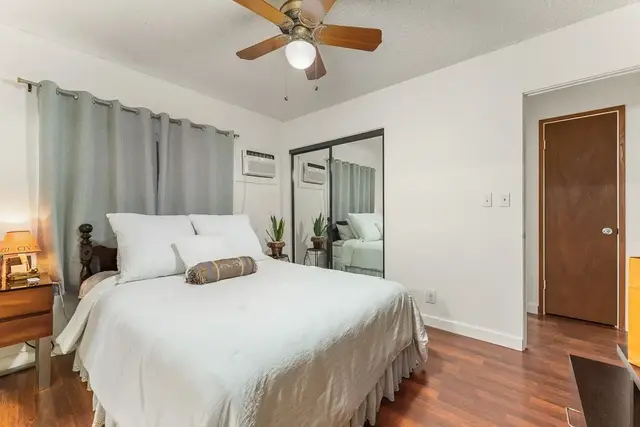 Listing Image for 923 N Niheu Pl 26 of 50