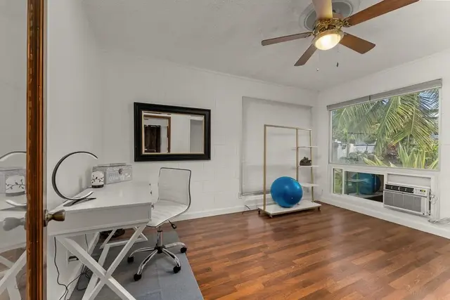Listing Image for 923 N Niheu Pl 32 of 50