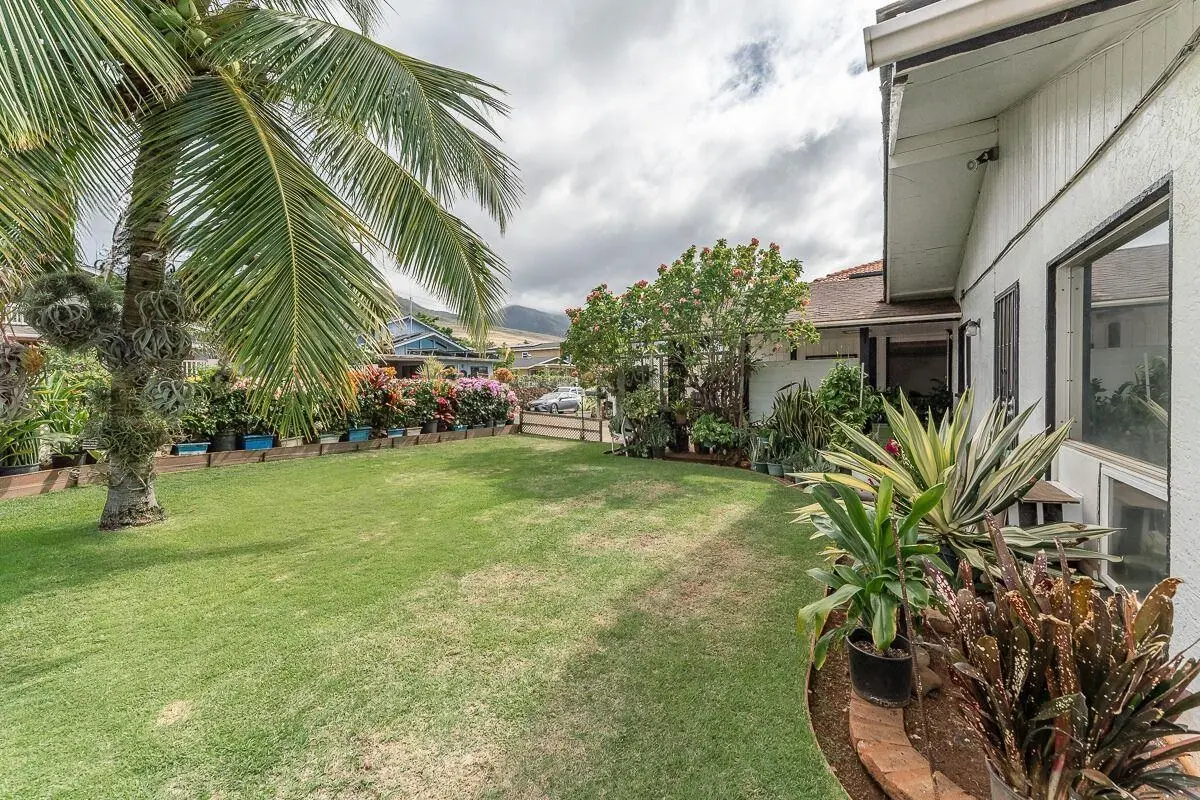 923 N Niheu Pl, Lahaina, 400587 - 4/50