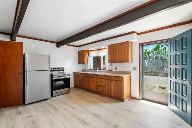 Listing Image for 837 Olowalu Village Rd 15 of 46