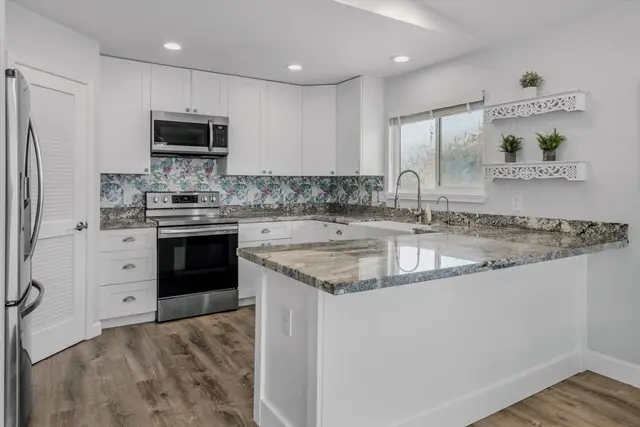 Listing Image for 59 Polale St 4 of 33