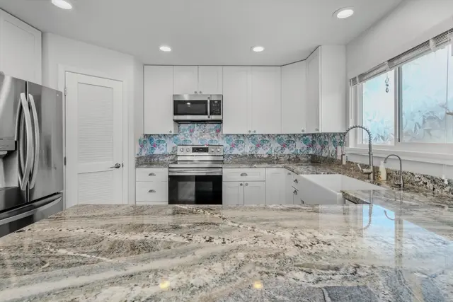Listing Image for 59 Polale St 6 of 33