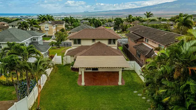 Listing Image for 38 Maunaleo St 32 of 38