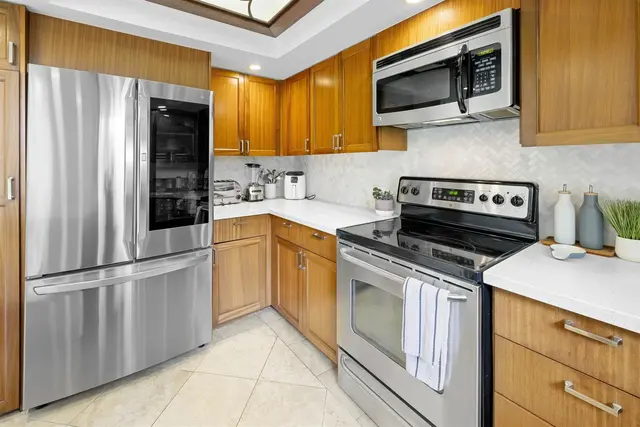 Listing Image for 100 Ridge Rd 714 12 of 27