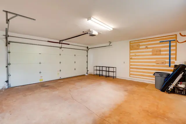Listing Image for 28 Piina Pl 24 of 31
