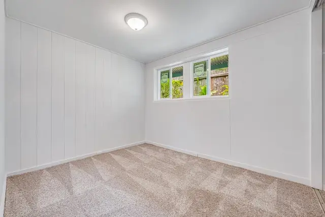Listing Image for 720 Mopua St 14 of 22