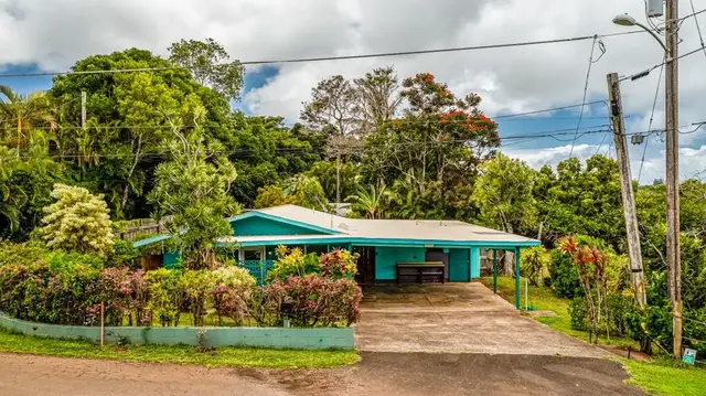 Listing Image for 720 Mopua St 3 of 22
