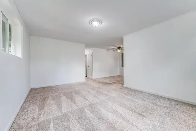 Listing Image for 720 Mopua St 6 of 22