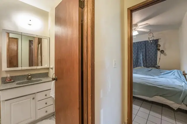 Listing Image for 899 Kokomo Rd 18 of 26