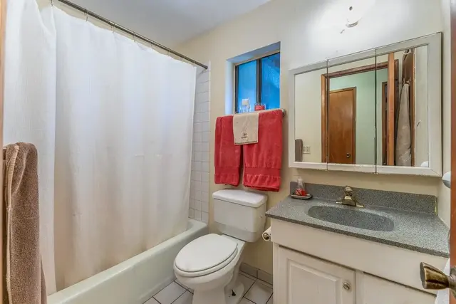 Listing Image for 899 Kokomo Rd 19 of 26