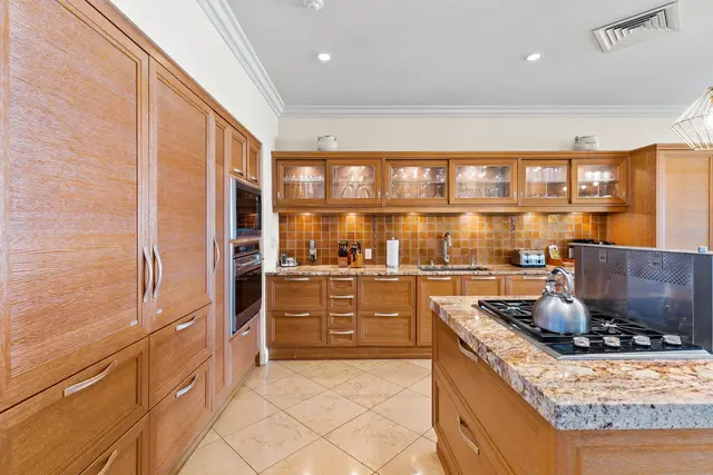 Listing Image for 52 Ho'olei Cir A1 25 of 49