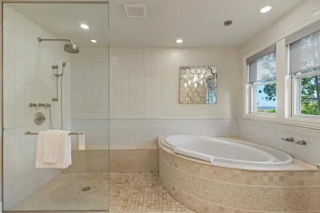 Listing Image for 52 Ho'olei Cir A1 34 of 49