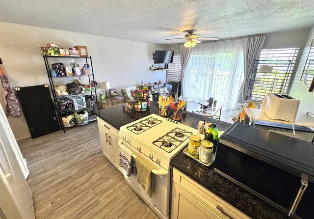 Listing Image for 1000 Kamehameha V Hwy 207a 5 of 14