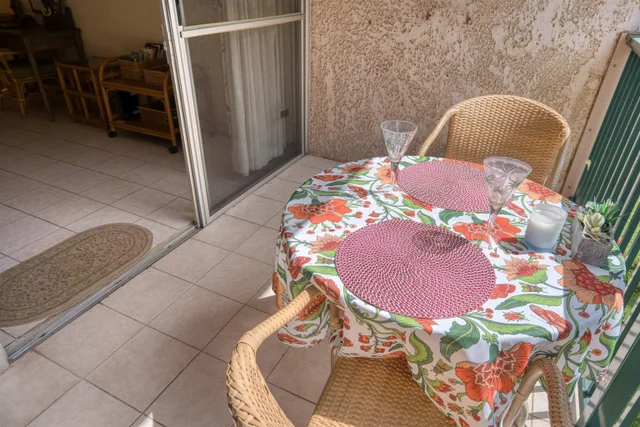 Listing Image for 35 Walaka St L-204 25 of 31