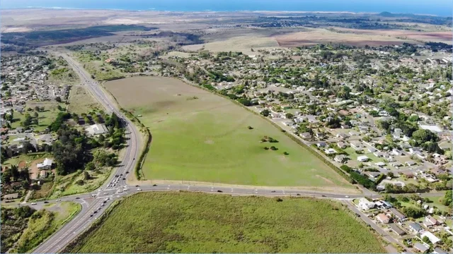 Listing Image for Makani Rd 3 of 4