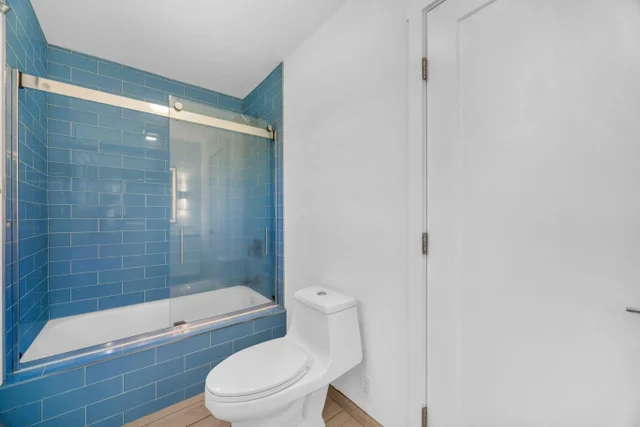 Listing Image for 100 Auhana Rd 103 20 of 43