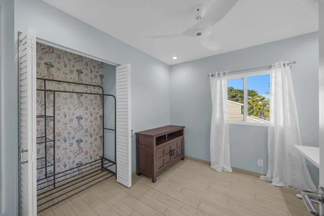 Listing Image for 100 Auhana Rd 103 22 of 43