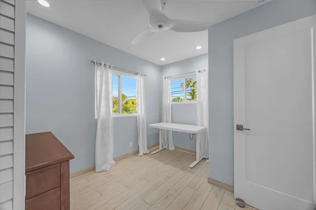 Listing Image for 100 Auhana Rd 103 23 of 43