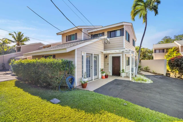 Listing Image for 100 Auhana Rd 103 3 of 43