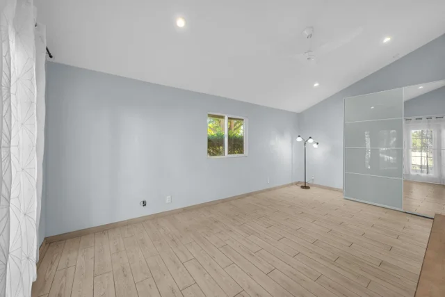 Listing Image for 100 Auhana Rd 103 34 of 43