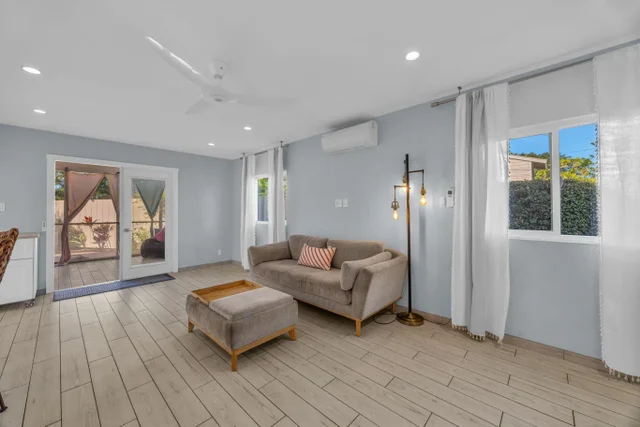 Listing Image for 100 Auhana Rd 103 6 of 43