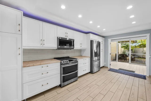 Listing Image for 100 Auhana Rd 103 9 of 43