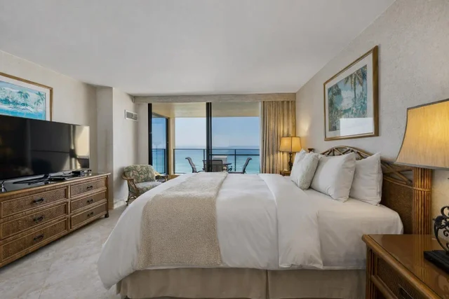 Listing Image for 110 Kaanapali Shores Pl 1017 7 of 32