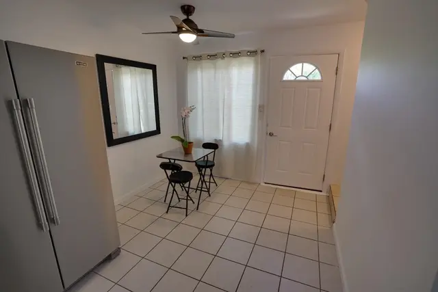 Listing Image for 46 Walaka St 3 11 of 28