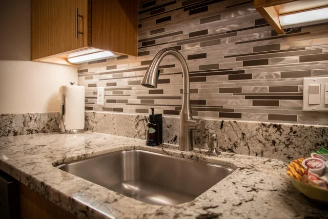 Listing Image for 65 Hui Rd H 7 11 of 17