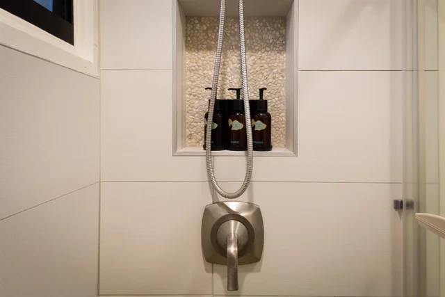 Listing Image for 65 Hui Rd H 7 14 of 17