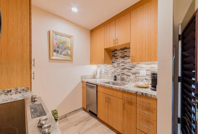 Listing Image for 65 Hui Rd H 7 9 of 17