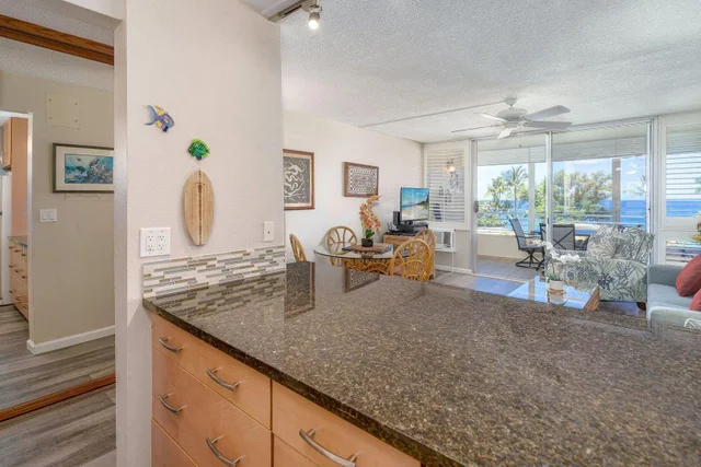 Listing Image for 2385 S Kihei Rd 409 12 of 34