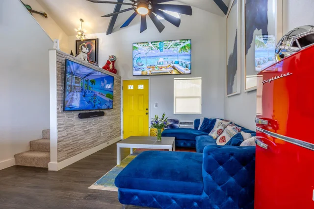 Listing Image for 15 Abbey Ln 432 27 of 31