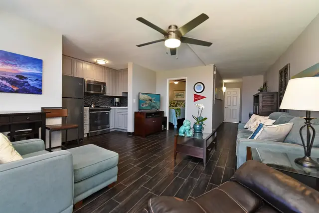 Listing Image for 3660 Lower Honoapiilani Rd 413 4 of 28